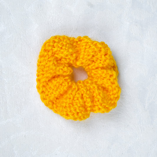 Dandelion Scrunchie