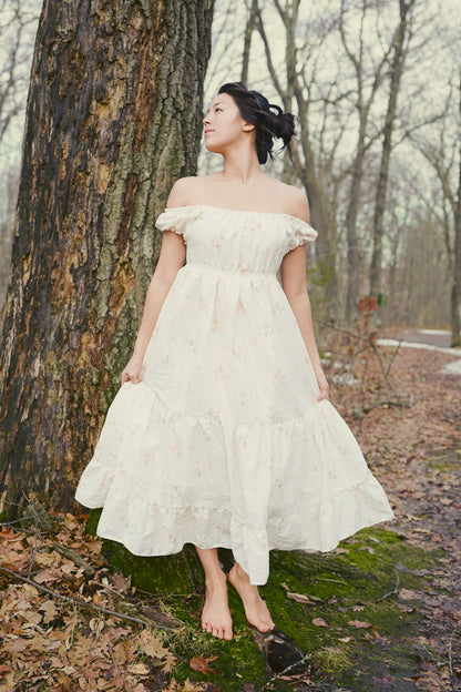 High Waist Creamy Floral Dress (S-M)