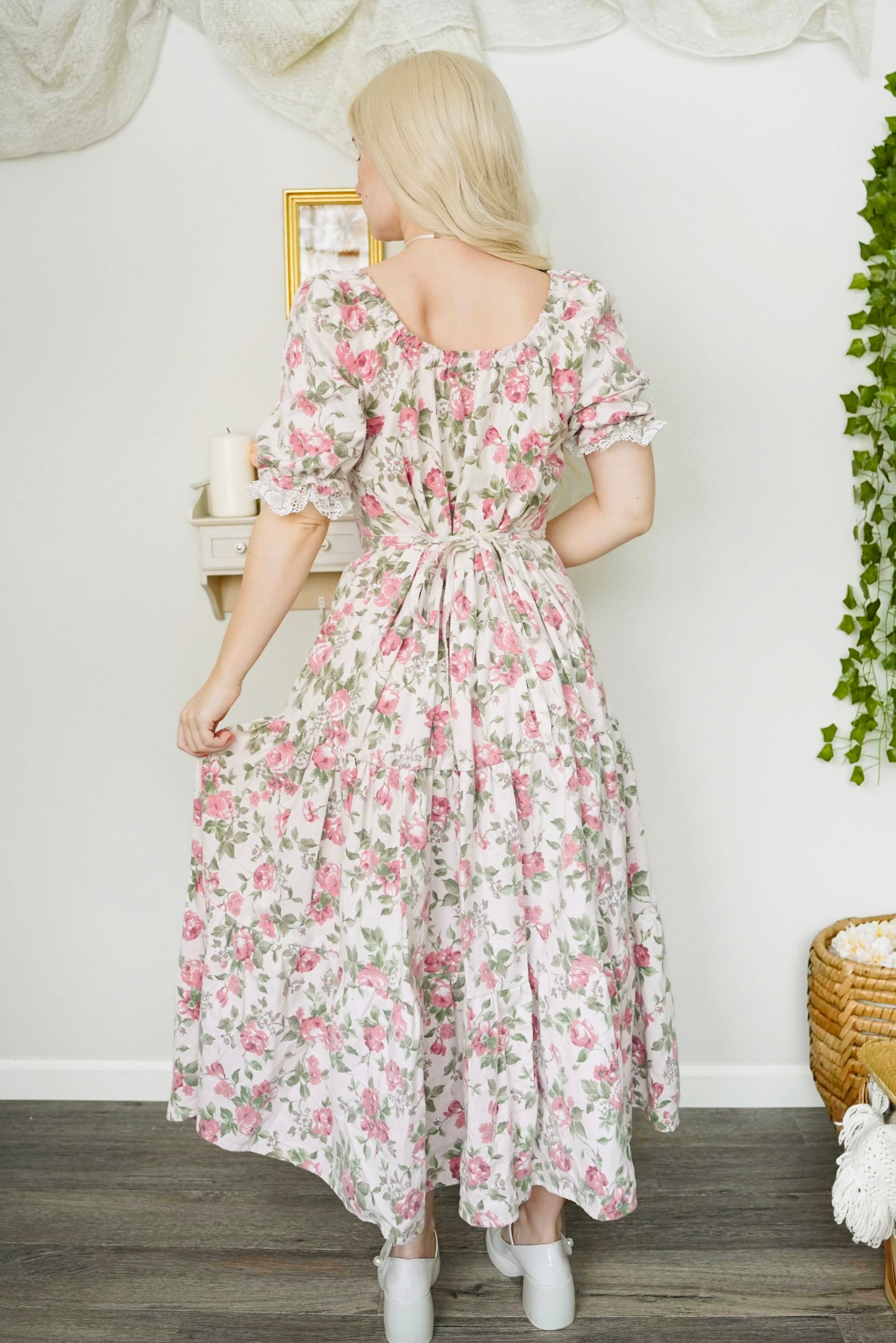 Leafy Floral Pink Dress (S-L)