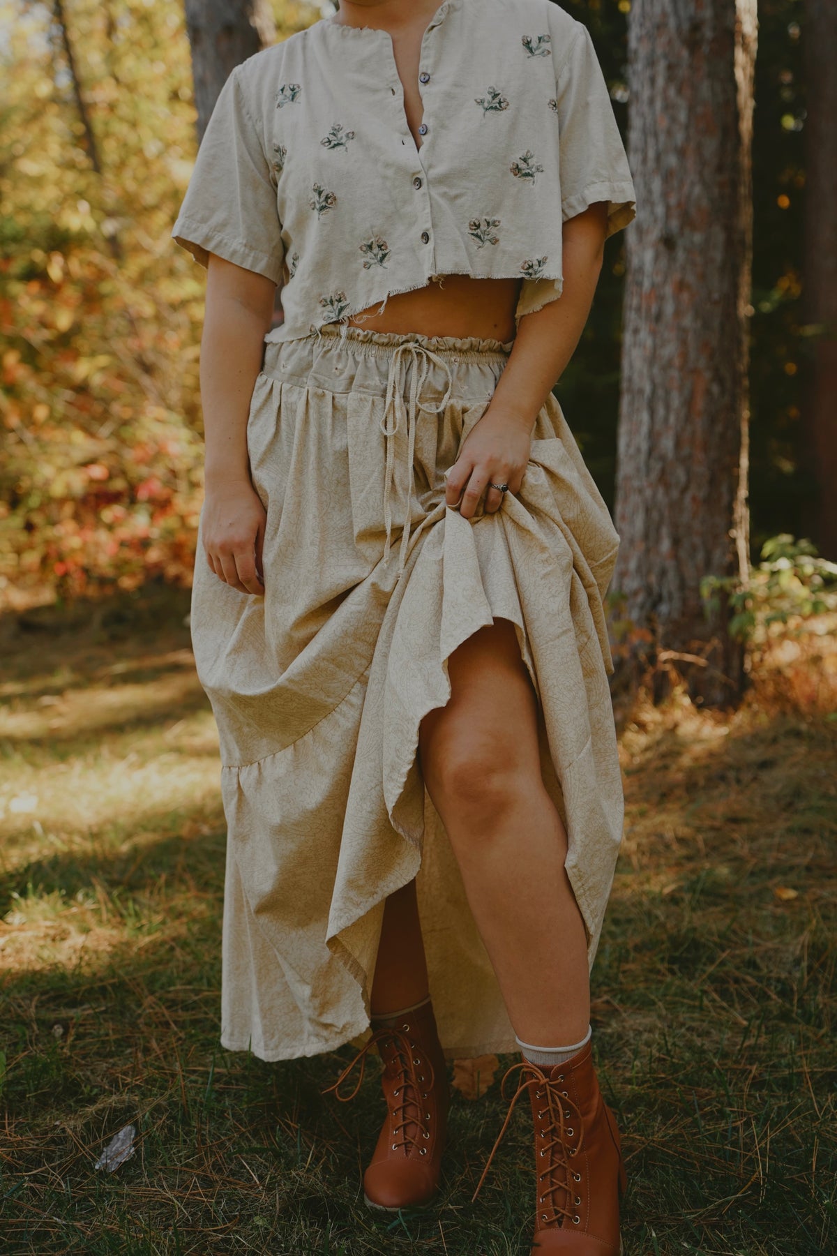 The Faded Flowers Skirt (S-XL)