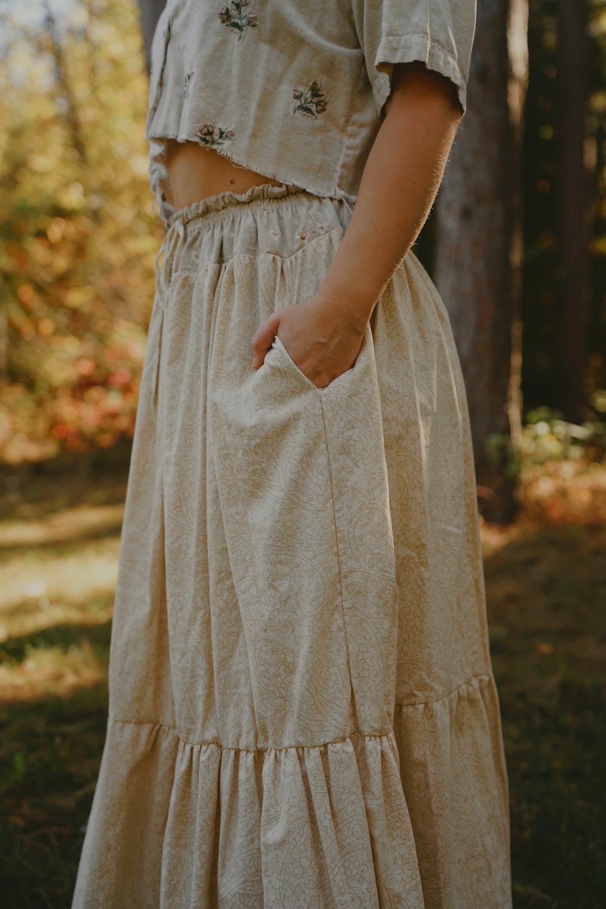 The Faded Flowers Skirt (S-XL)